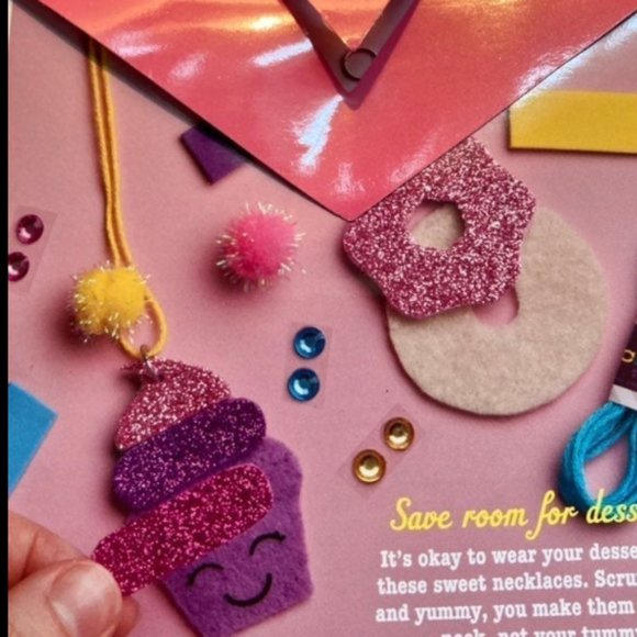 Set of 8 Craft-tastic Dessert Necklace Crafts for Parties Crafting - Picture 10 of 14